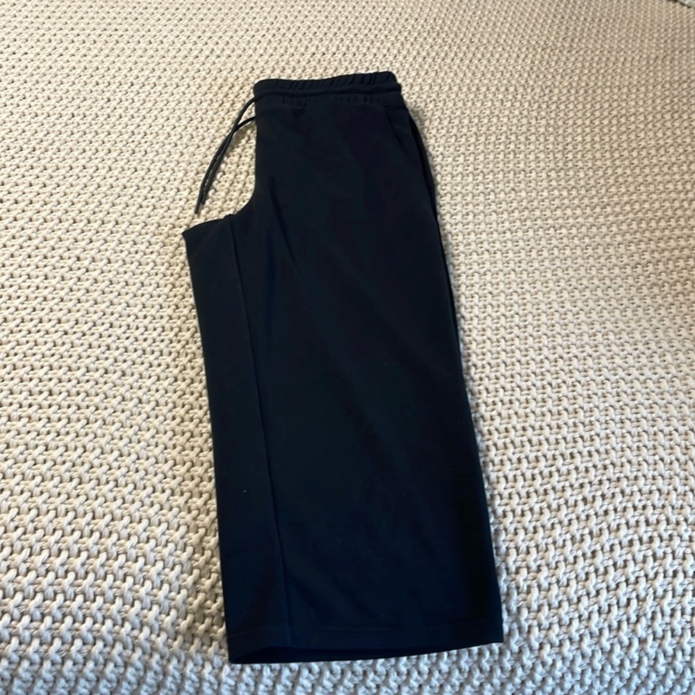 Members Mark ladies capri size large. Like new worn once.